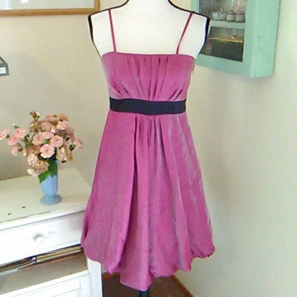 Max and Cleo Pink Short Formal - Picture 1 of 11